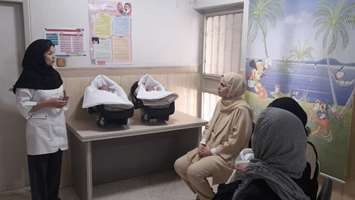 برگزاری جلسه آموزشی مشاوره تخصصی شیردهی برای دوقلوها در مراکز خدمات جامع سلامت